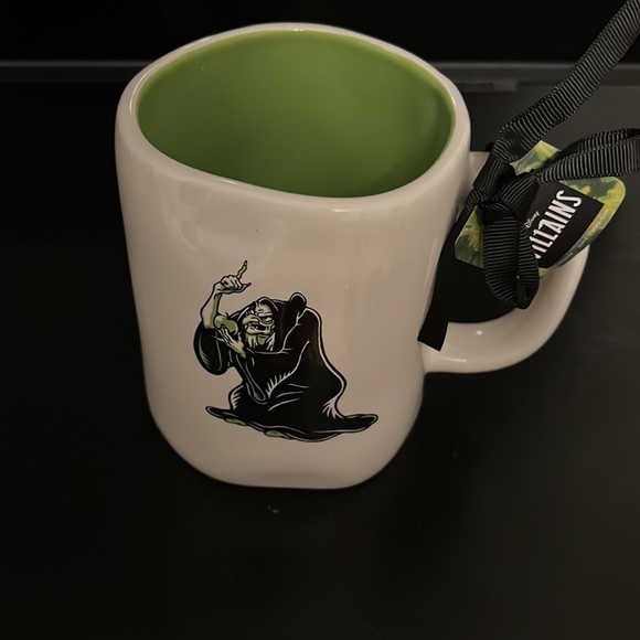 NWT Rae Dunn | Evil Witch Disney Villains Halloween Mug - Picture 3 of 4